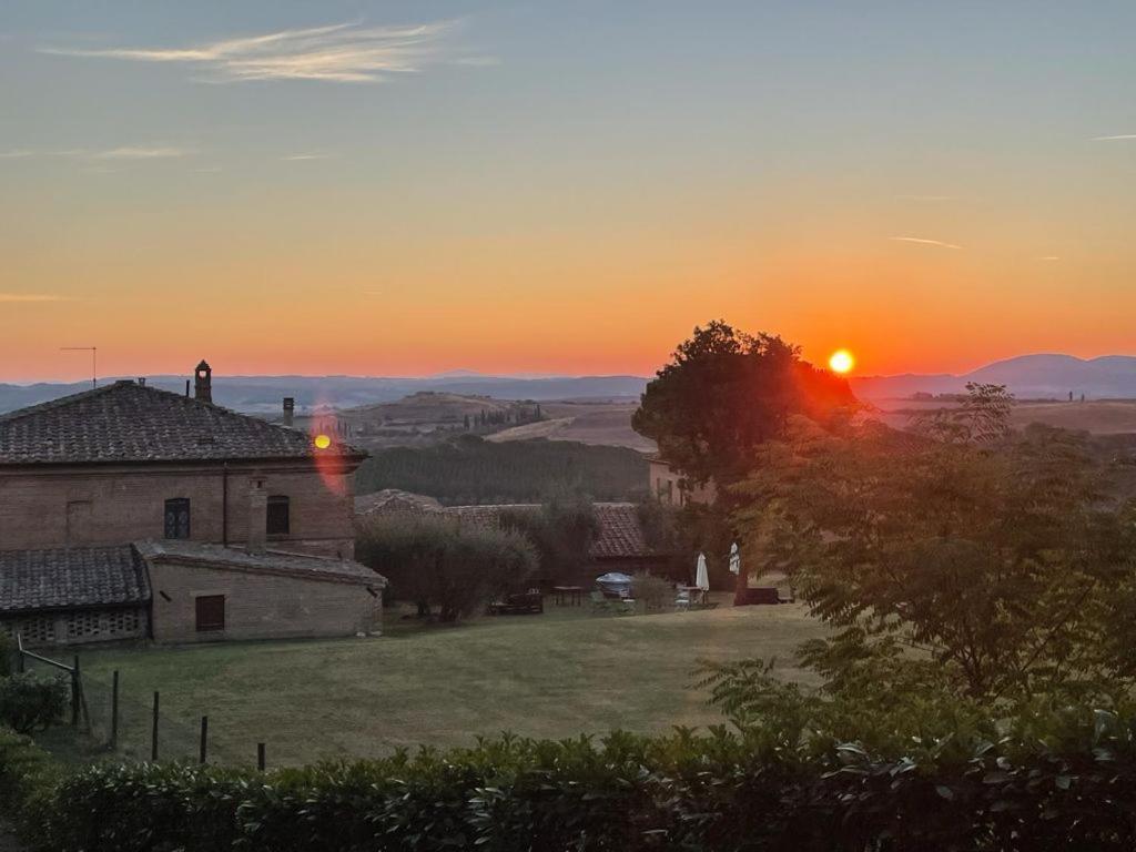 Agriturismo Diffuso Monte Oliveto Maggiore Chiusure Экстерьер фото