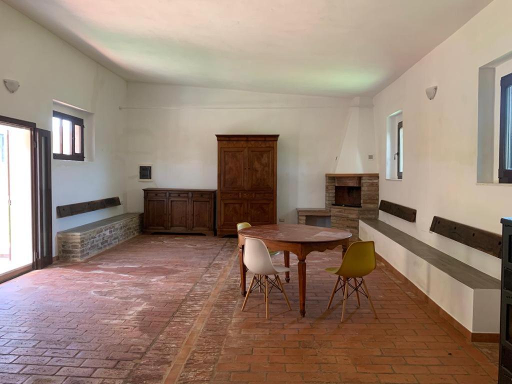Agriturismo Diffuso Monte Oliveto Maggiore Chiusure Экстерьер фото