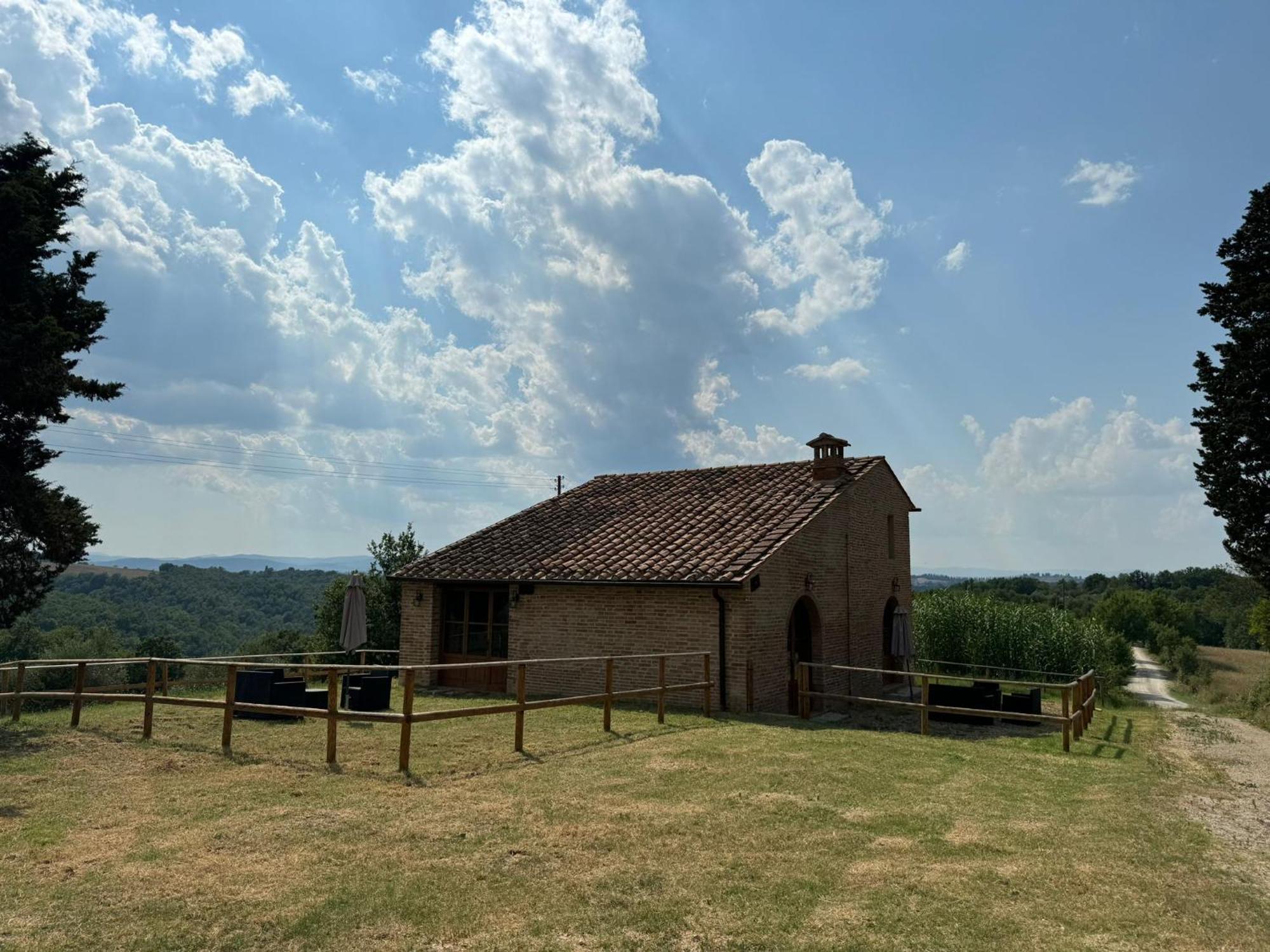 Agriturismo Diffuso Monte Oliveto Maggiore Chiusure Экстерьер фото