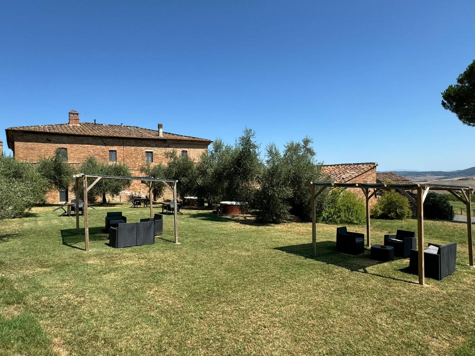 Agriturismo Diffuso Monte Oliveto Maggiore Chiusure Экстерьер фото